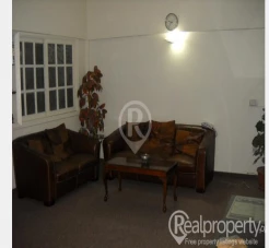 Spacious 4 Bed 4 Bath dd apartment