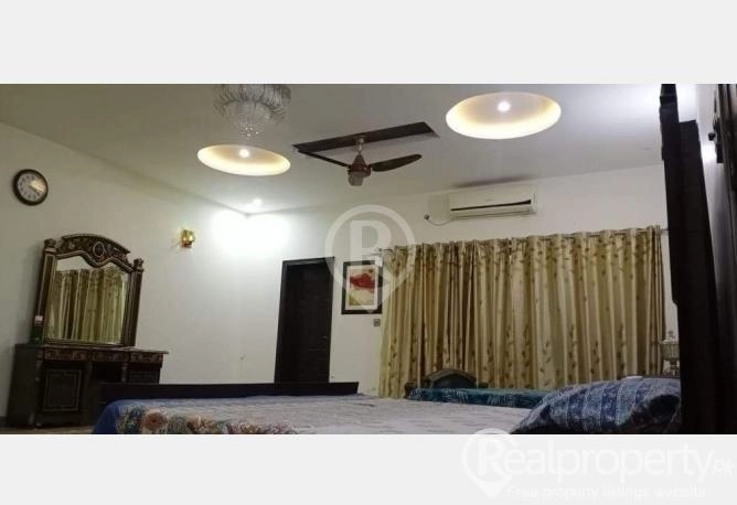 10 Marla Luxury Fully Furnished Basement For Rent